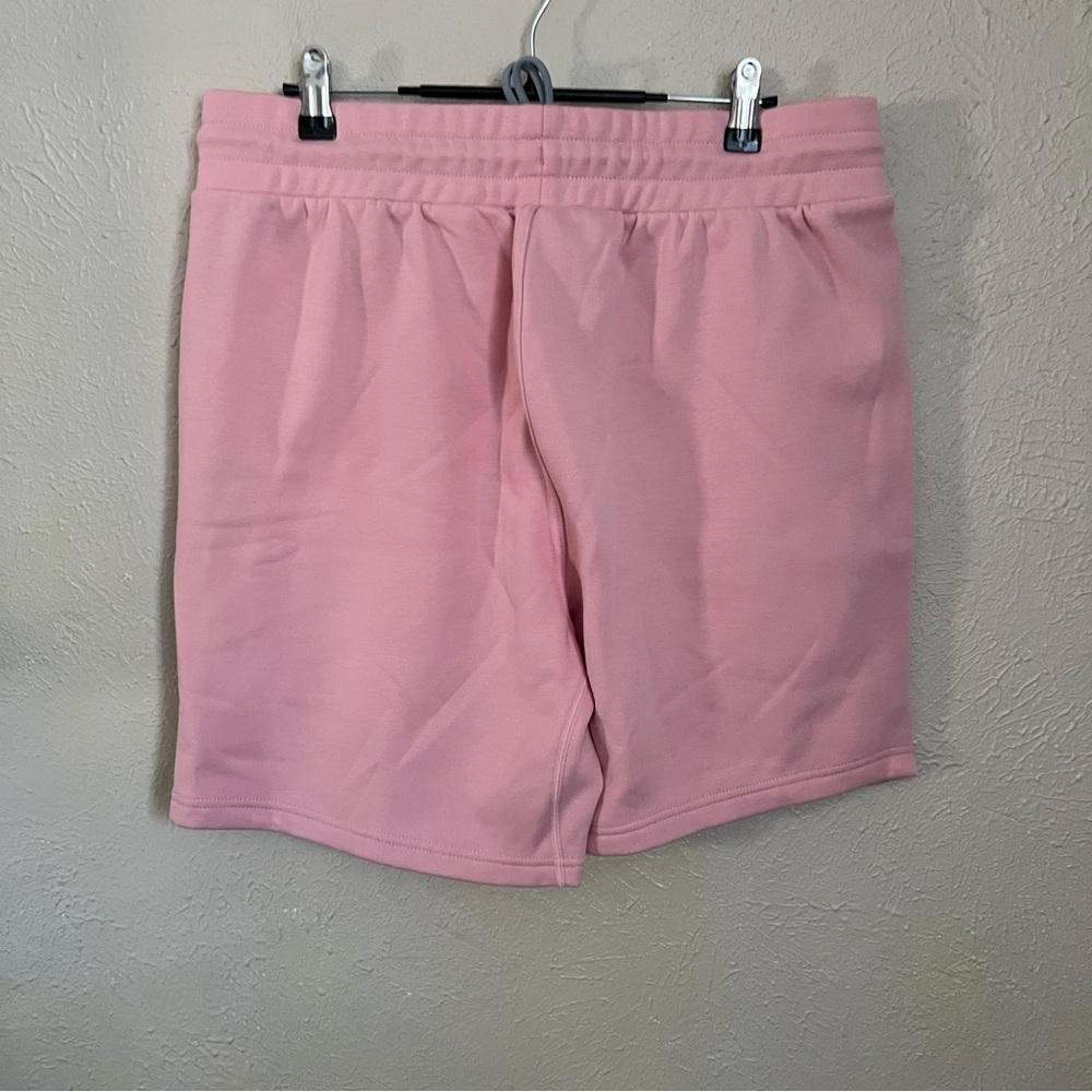 NWT Fabletics The Go-To Short Pink Clay Large - Picture 3 of 5